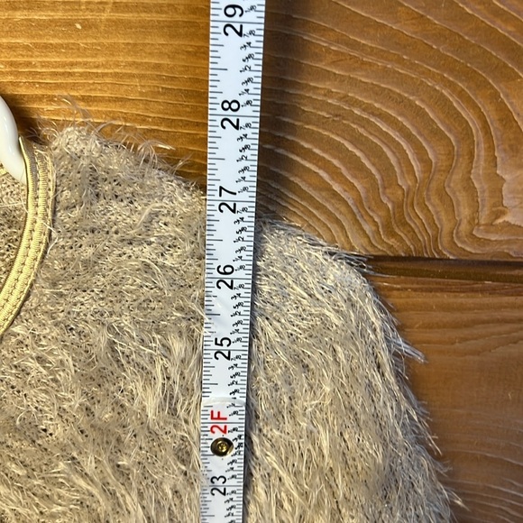 Krisa by Revolve Women’s long sleeve hairy knit sweater oversized warm winter XS - Picture 5 of 9